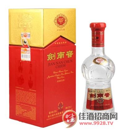 劍南春酒最新價(jià)格表與市場(chǎng)影響力揭秘